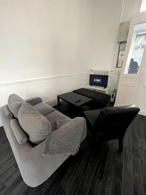 Agreable Maison De Ville Dans La Plus Belle Avenue Orleans Ngoại thất bức ảnh