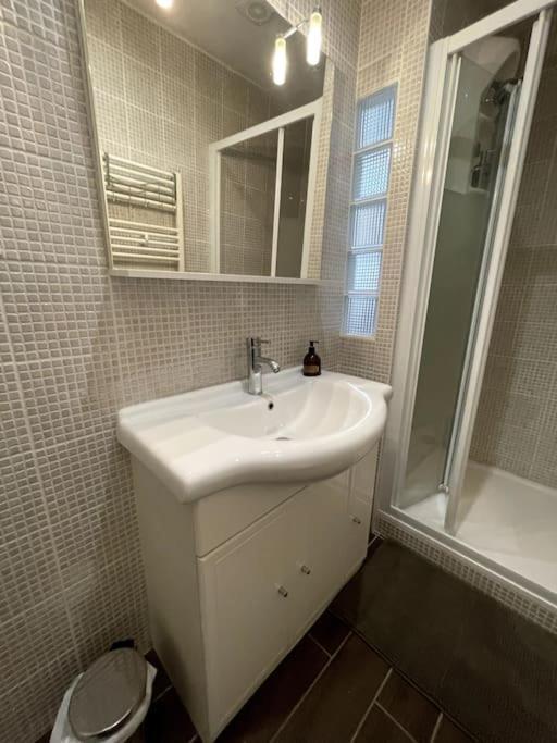 Agreable Maison De Ville Dans La Plus Belle Avenue Orleans Ngoại thất bức ảnh