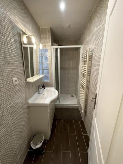 Agreable Maison De Ville Dans La Plus Belle Avenue Orleans Ngoại thất bức ảnh